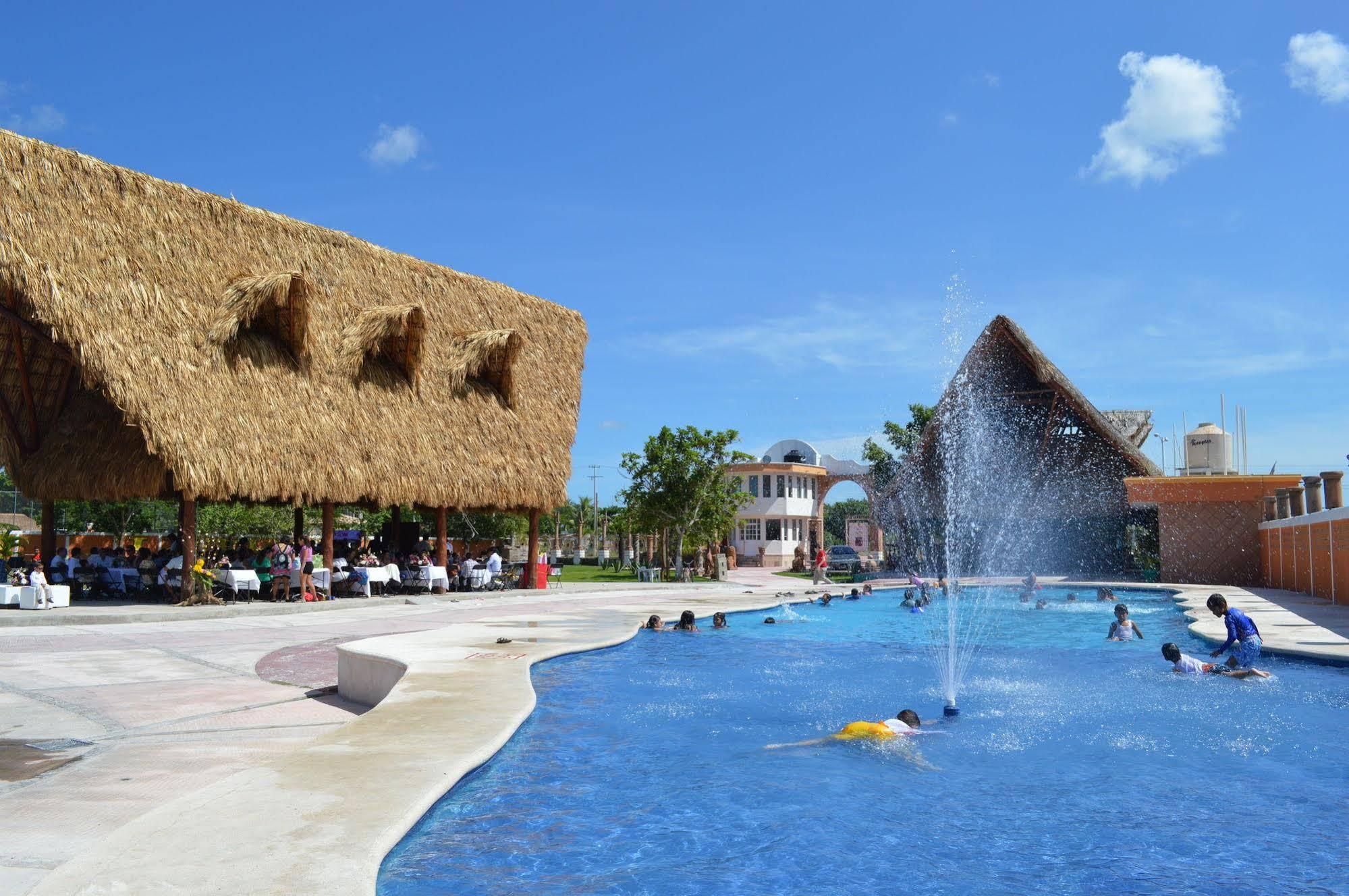 קוזומל Hotel Hacienda Ixtlan מראה חיצוני תמונה